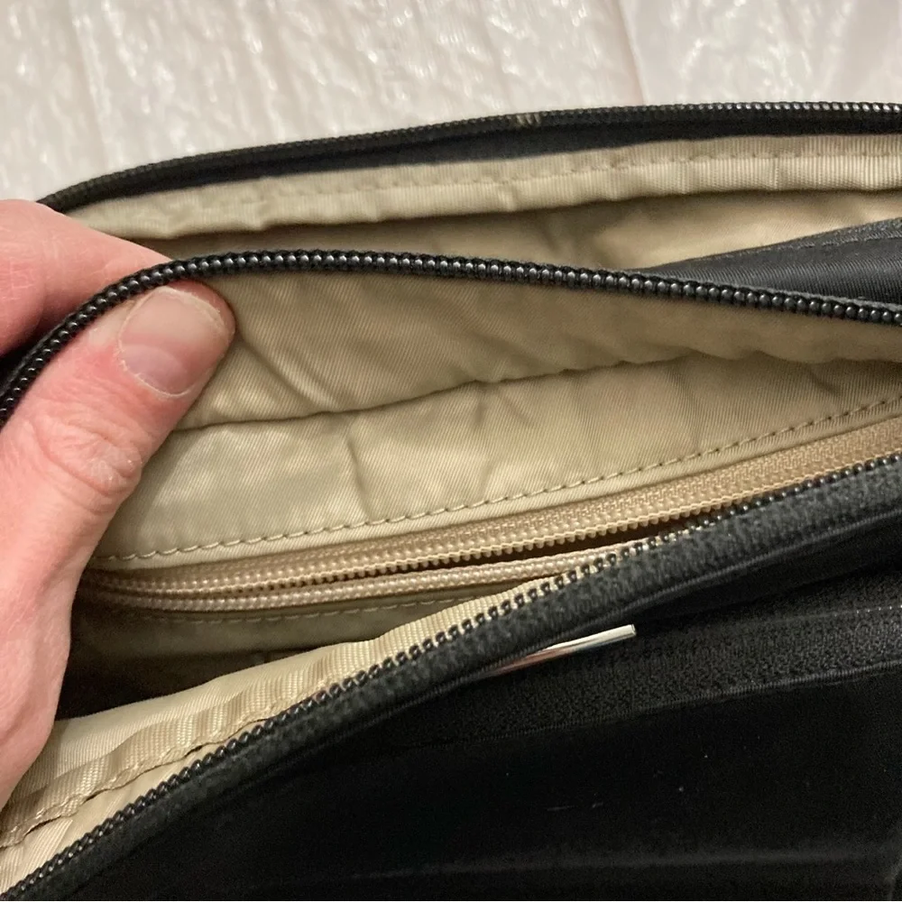 Tumi double zipper black nylon crossbody bag unisex